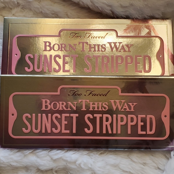 Too Faced Sunset Stripped Palette - Picture 3 of 6